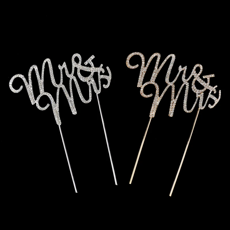 Набор позолоченных ювелирных изделий Серебро/золотого цвета с украшением в виде