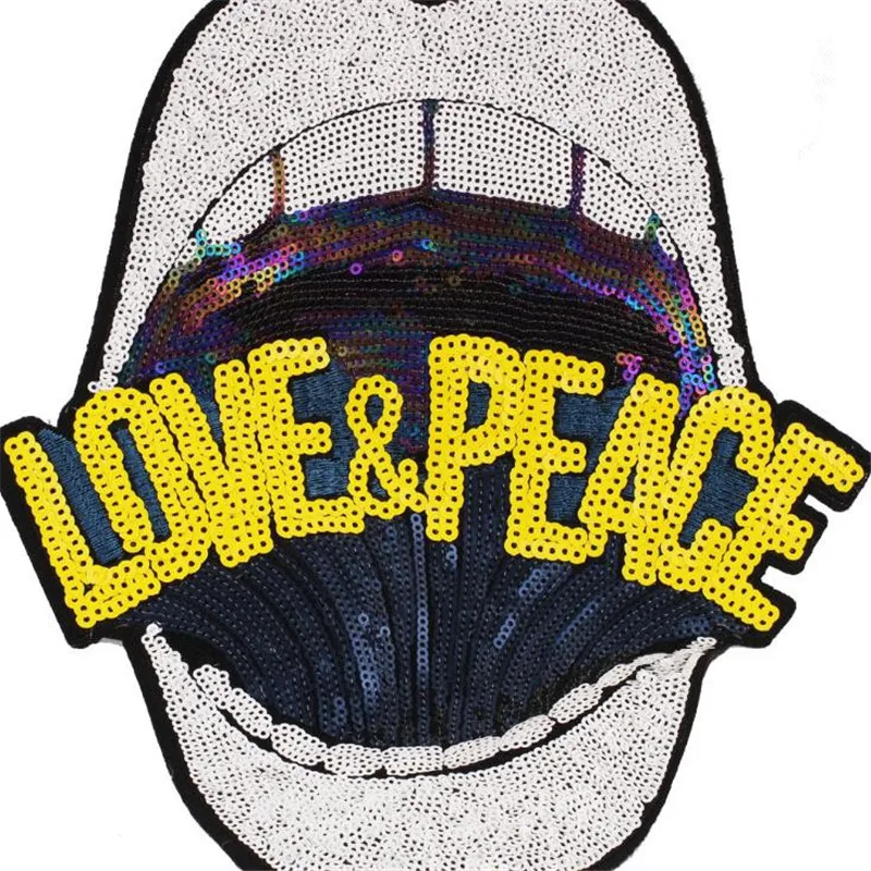 Футболка женская с нашивками и блестками 26 см красные губы любовь мир патчи для