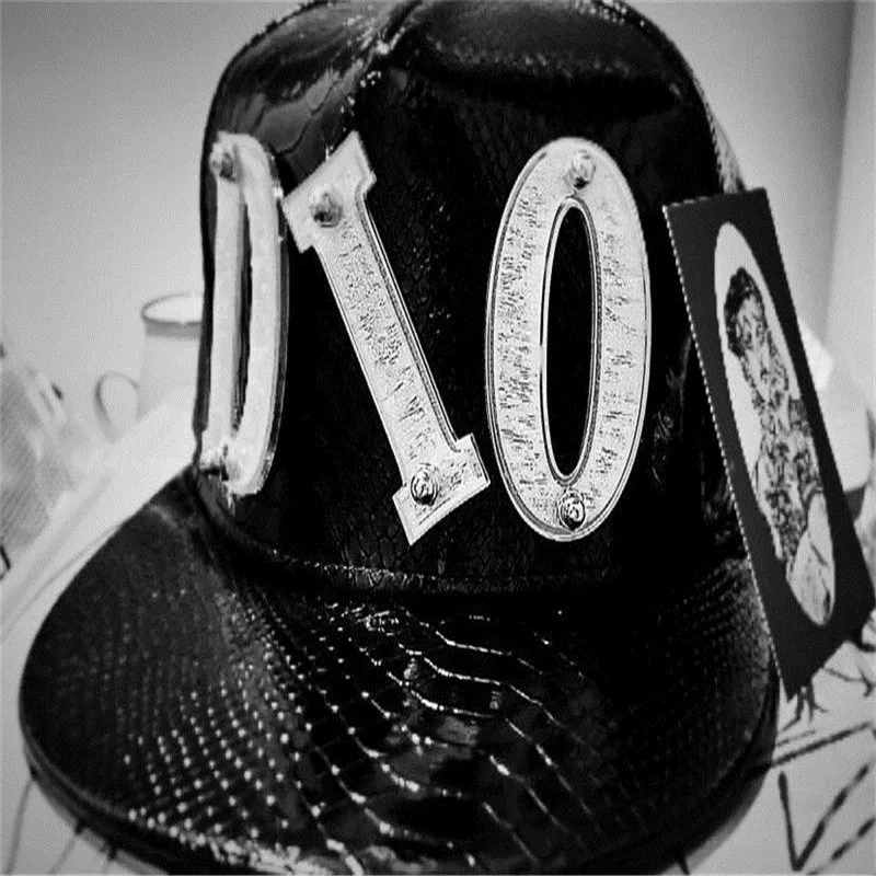 Takerlama аниме Джоджо Необычные приключения Джоджо Джони Joestar шляпа dio Snapback Косплей Кепка черный
