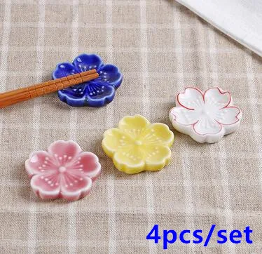 4pcs-5pcs/set ceramic chopstick holder Flower petals design Fork Spoon stand rest Chopstick Rack Tableware Kitchen utensils - Цвет: C               4pcs