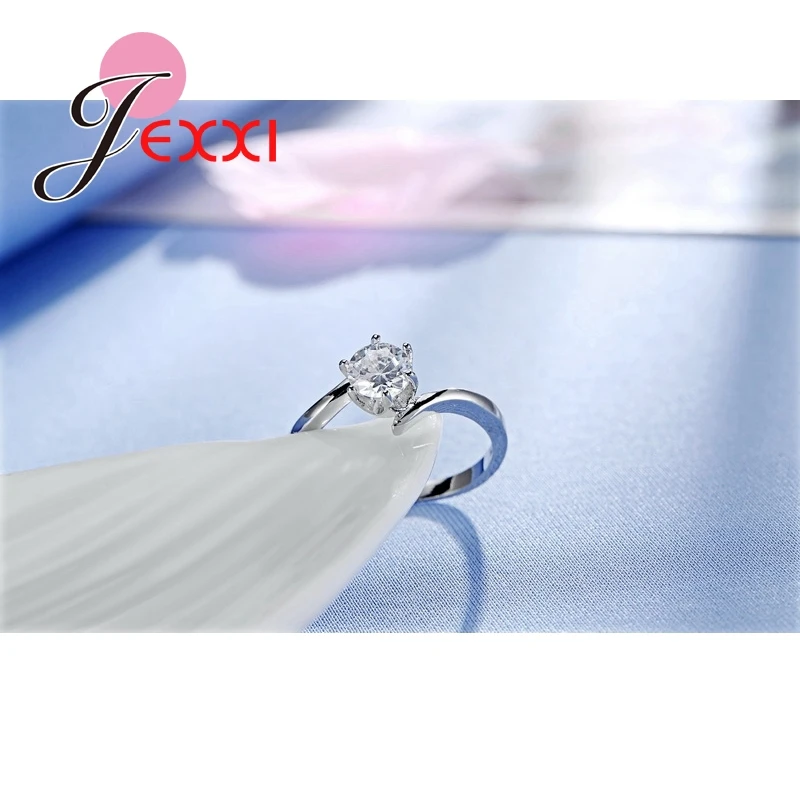 

Simple Elegant Finger Ring For Women Wholesale White Cubic Zirconia Crystal 925 Sterling Silver Wedding Engagement R