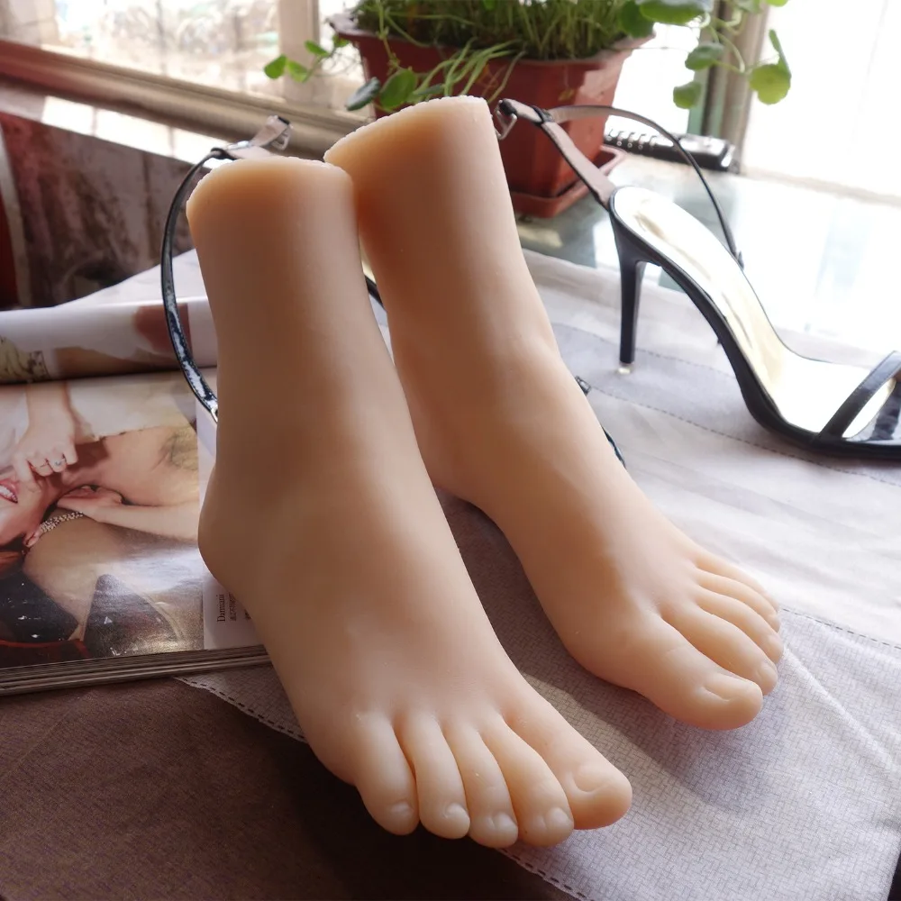 3811 Realistic One Pair Silicone Female Mannequin Dummy Foot,Fake Feet Model,Free Nail Stickers