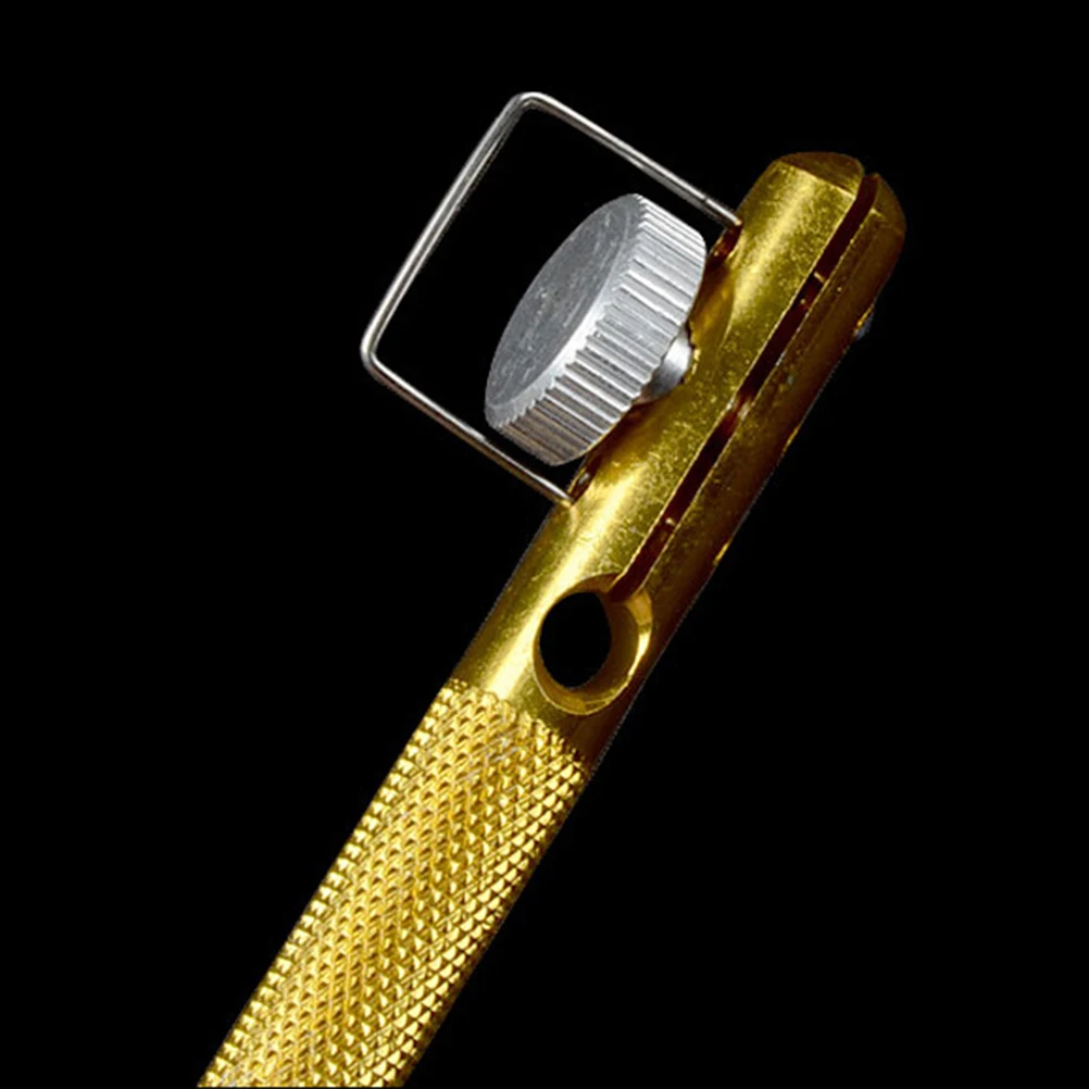 Полностью металлический инструмент для завязывания рыболовных крючков и