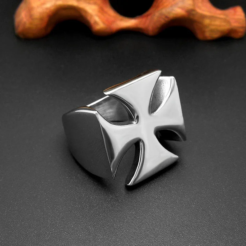 Мужское кольцо из полированной нержавеющей стали Мальтийский крест размер