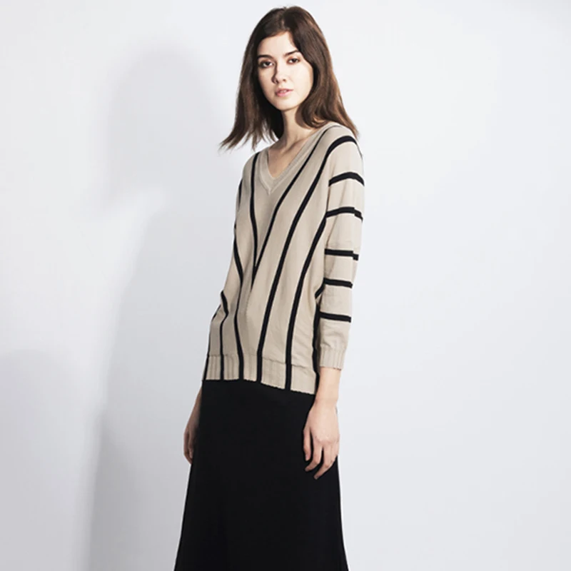 Autumn Fashion Bat Sleeve Sweaters Female V-Neck Knitted Sweater Casual Loose Tops Women Stripe Pull Femme | Женская одежда