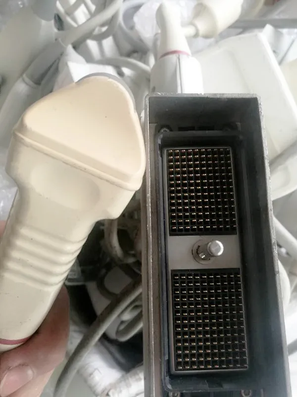 

Для GE (США) зонд E721 с небольшой выпуклой вибрацией