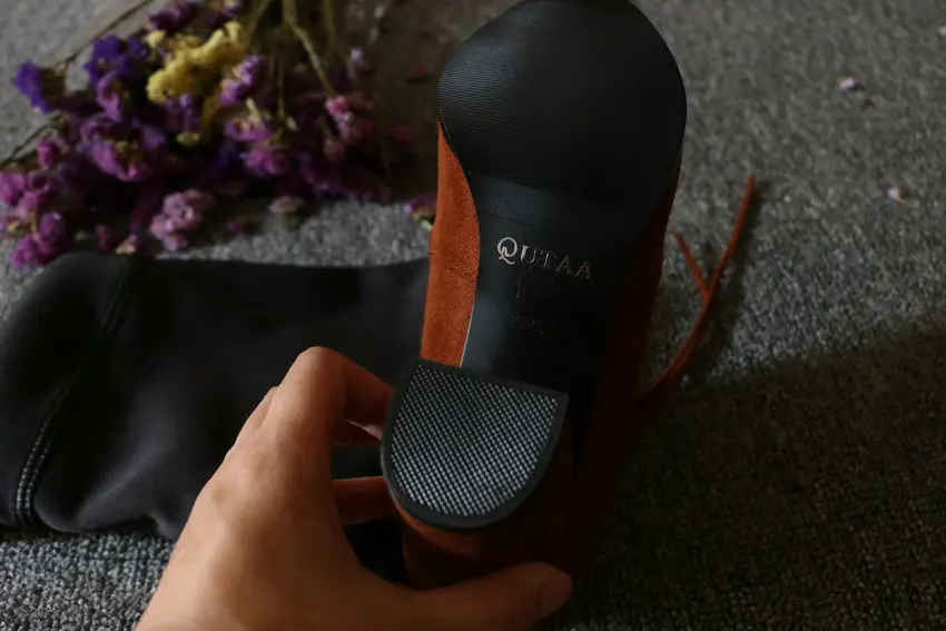 QUTAA/ г. Женские ботфорты модные зимние теплые сапоги на высоком квадратном каблуке с подкладкой из байки размеры 34-43