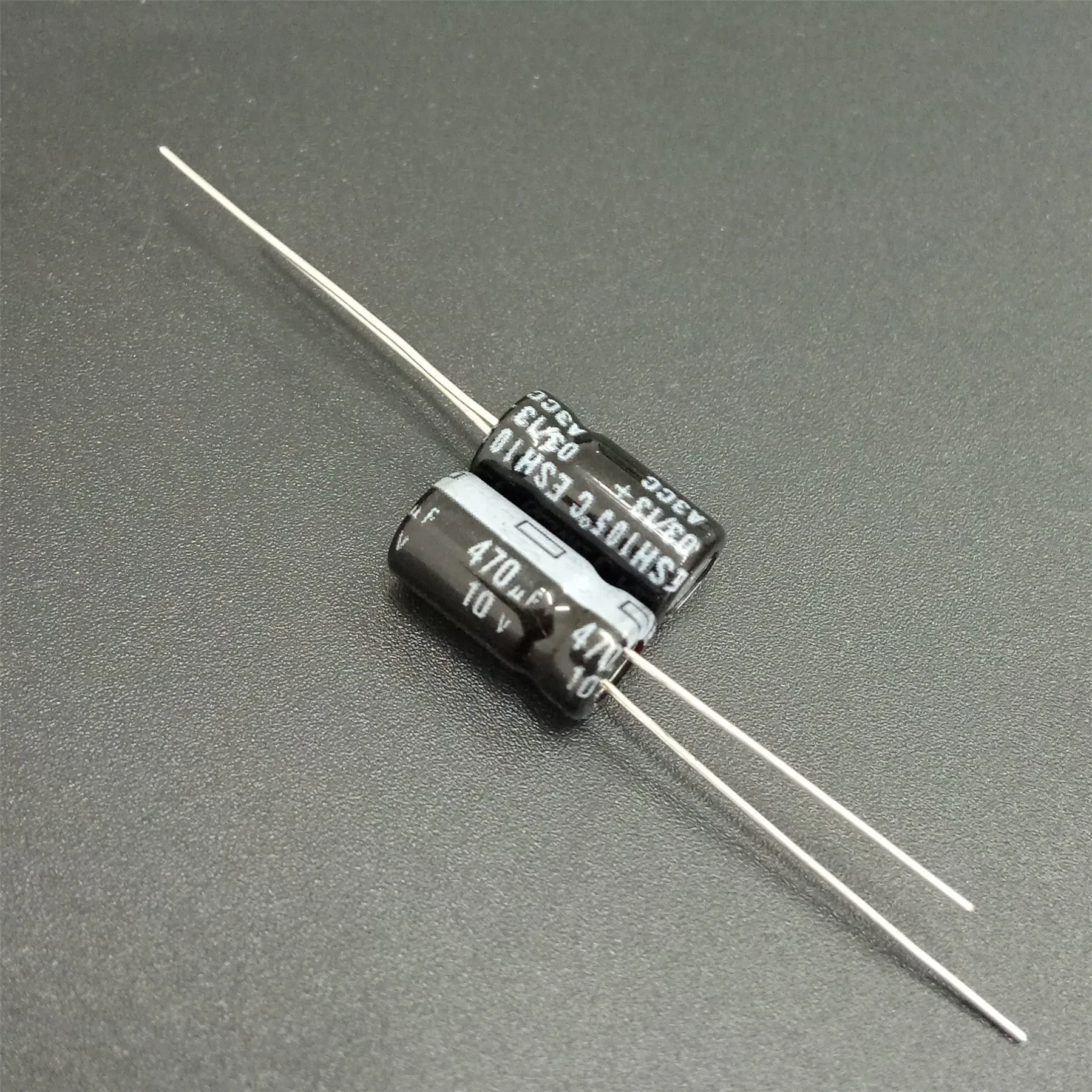 

20pcs 470uF 10V KEMET ESH series 6.3x12mm 10V470uF Aluminum Electrolytic Capacitor