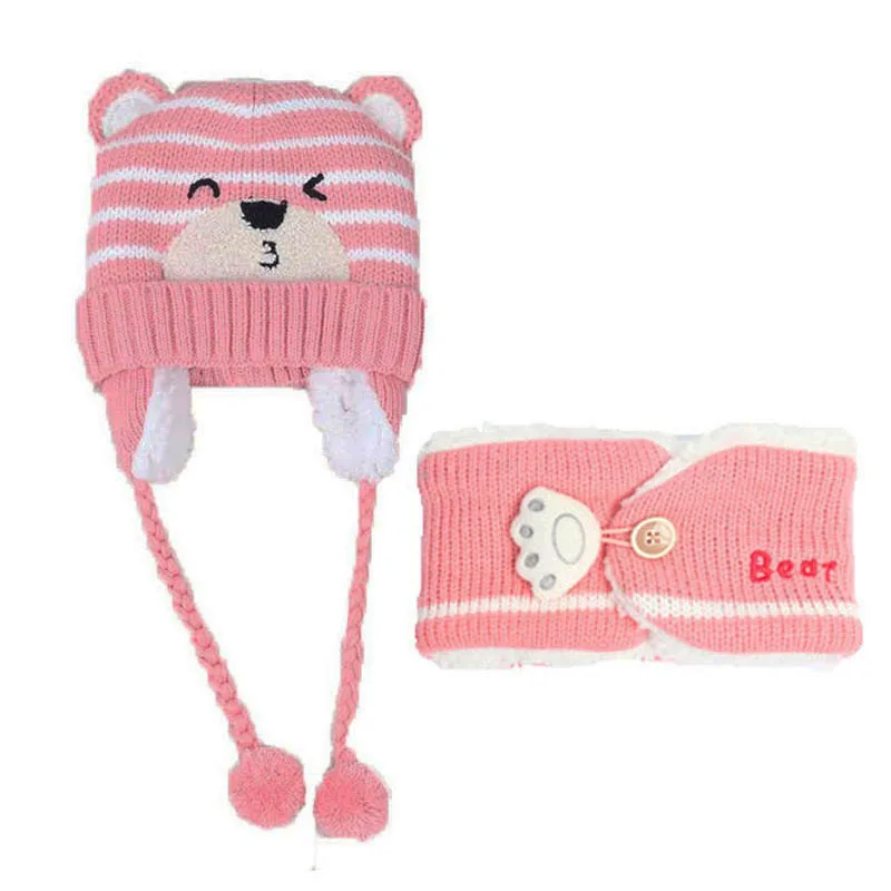 Pink Зимний комплект для маленьких девочек, шапка, шарф, комплект для детей, для мальчиков, с рисунком медведя, в полоску, вязаная шапочка с ушками, шапка и шарф на пуговицах, теплый костюм - Цвет: Pink