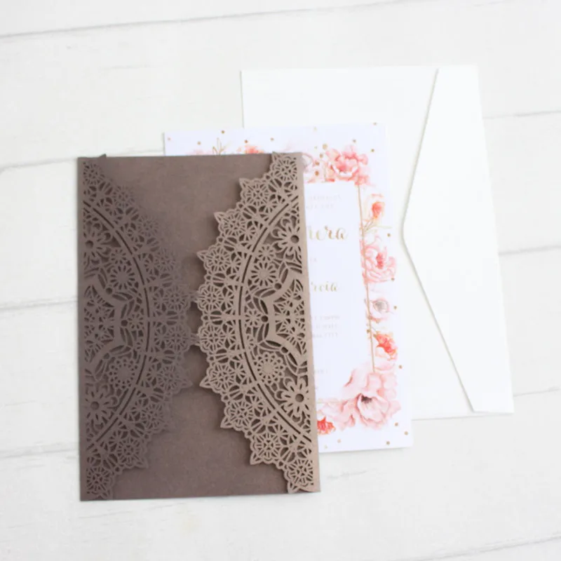 Цвета слоновой кости свадебные пригласительные открытки синие вставки карты