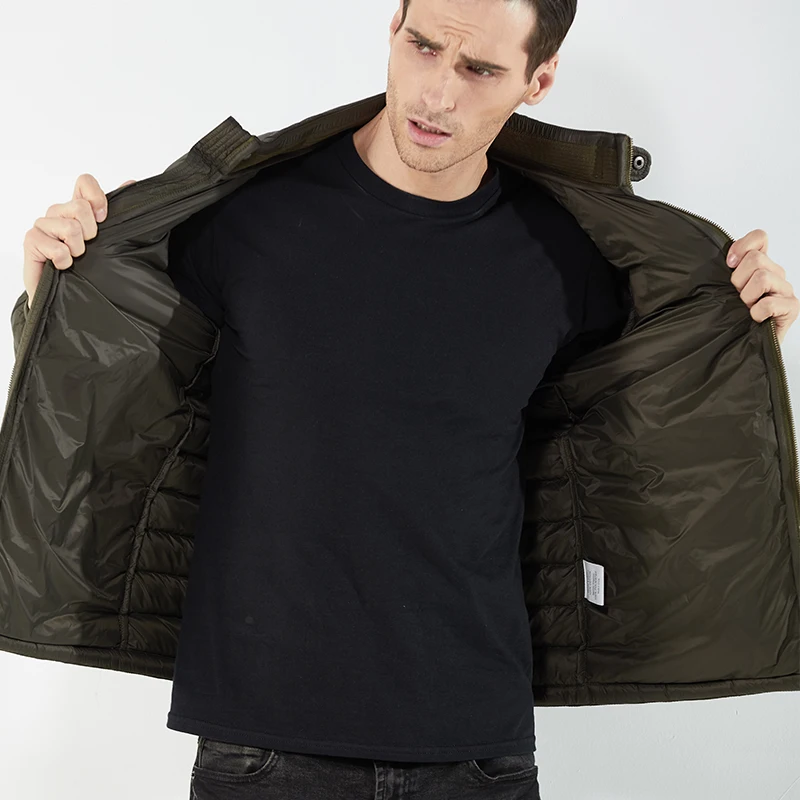 Мужская водонепроницаемая куртка с воротником стойкой на молнии