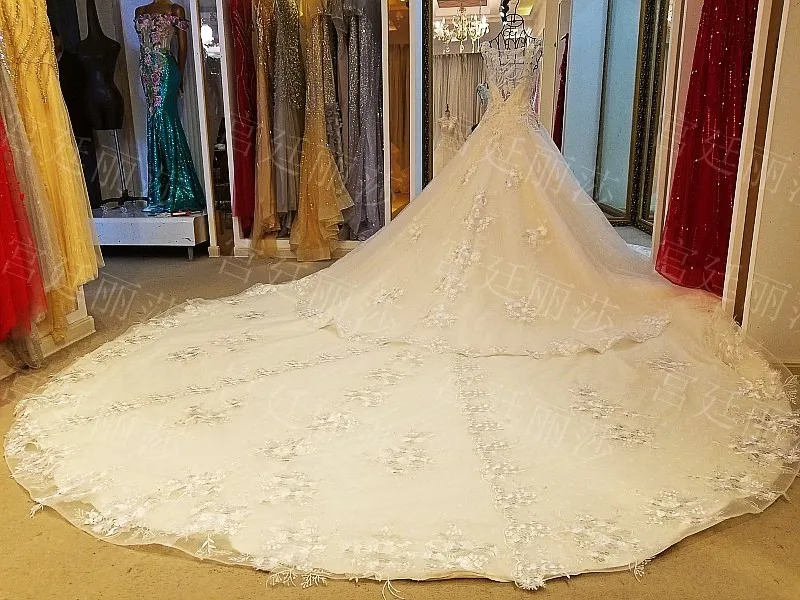 Роскошное Свадебное платье с рукавом до локтя и кристаллами белое яркое