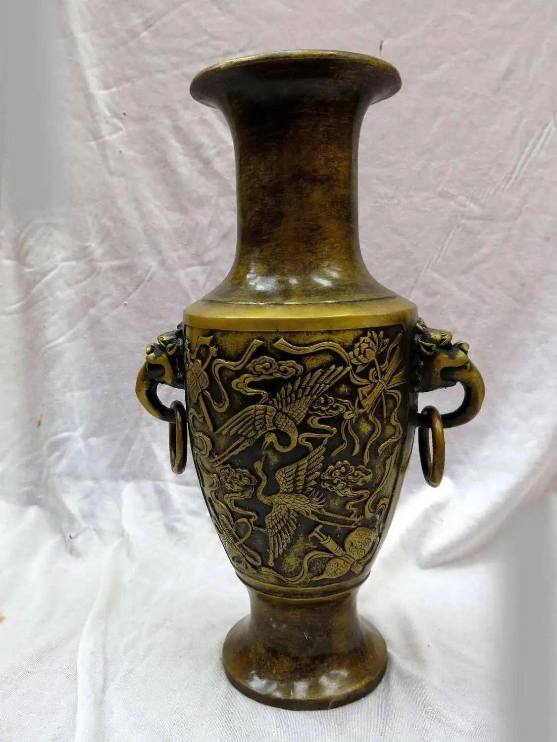 13 &quotКитай латунь тонкой работы лаки Два краны восьми сокровищ Вазы Скульптуры |