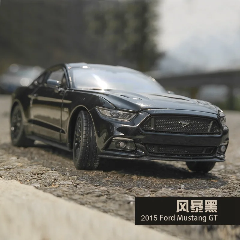 SAINTGI 2015 Ford Mustang GT Форсаж 1:24 модель автомобиля детские игрушки Diecast Отступить Свет