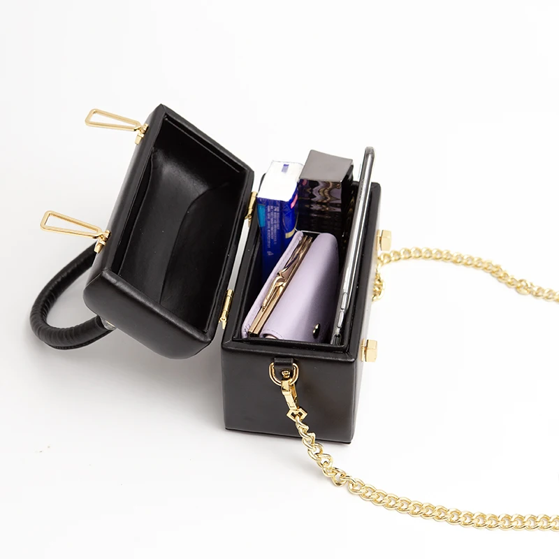 Винтажная дизайнерская женская сумка из натуральной кожи с пряжкой через плечо