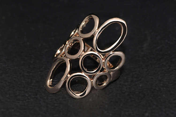 YiKLN модные кольца золотого цвета, anillos, свадебные кольца, австрийский кристалл окружающей среды микро-вставленные ювелирные изделия R150280166R