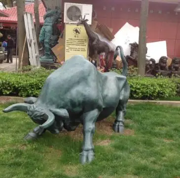 Арт-деко скульптура стена улица бык бронзовая статуя 2217 | Дом и сад