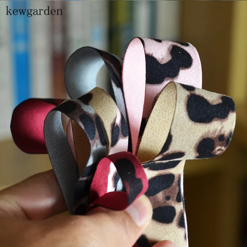 Kewgarden 1 &quot3/8&quot Леопардовый узор замша ткань многослойные тканевые ленты DIY бант