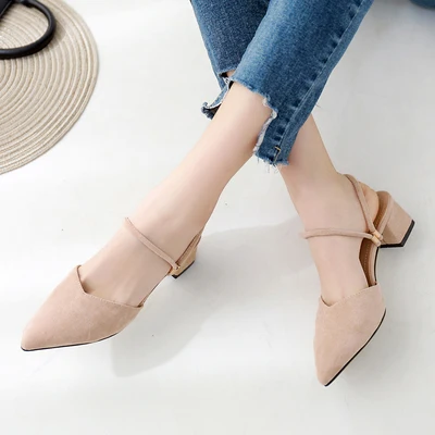 Новинка 2019 года сезон весна женская обувь на толстом высоком каблуке с острым