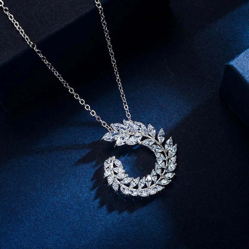 Хит продаж 2020 креативное ожерелье с кулоном в виде листьев из циркония от Swarovski
