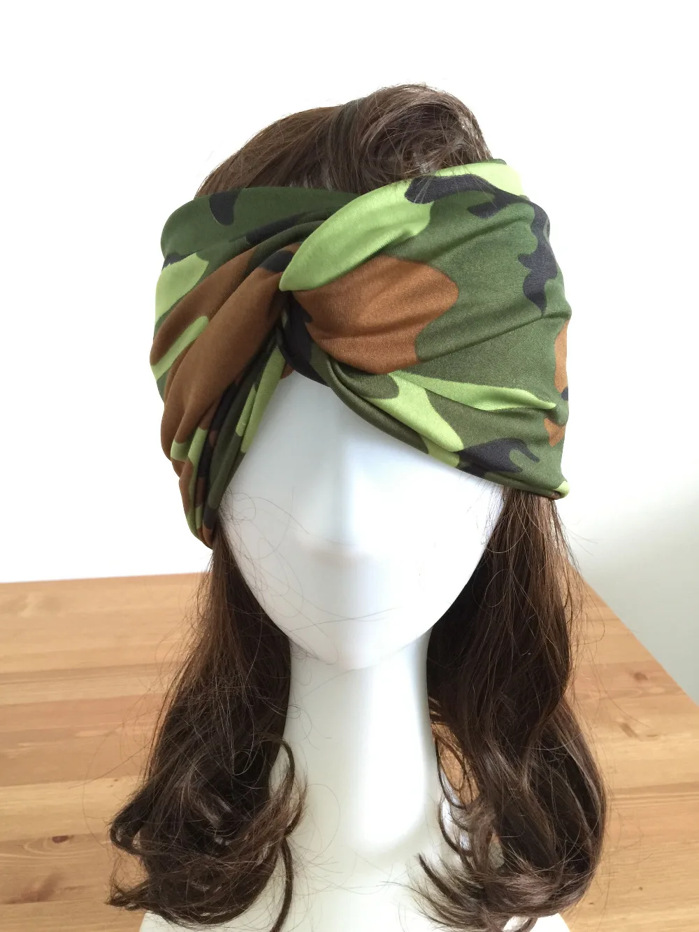 

Custom Unique Design Women Fashion Camouflage Spandex Turban Personality Vertical Army Pattern Cross Headband Elastic Hairbands