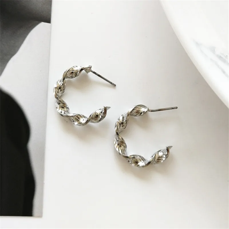 Модные простые золотые геометрические серьги в стиле ретро металлические