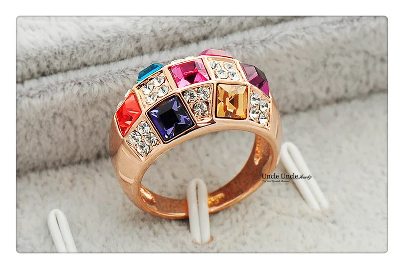 Розовое золото цвет Многоцветный Австрийские кристаллы инкрустированные