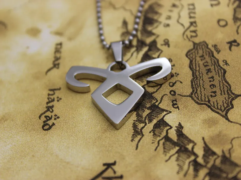 The Mortal Instruments: ожерелье из титановой стали с ангельской мощью и цепочкой