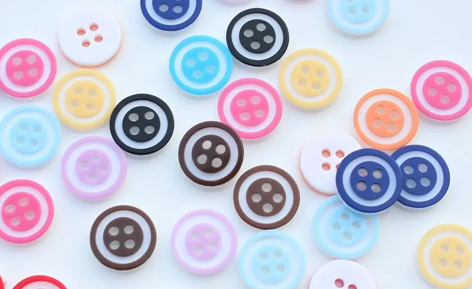 800pcs resin smooth touch edged 4 holes suit candy rainbow lucite resin buttons in assorted colors 13mm D25