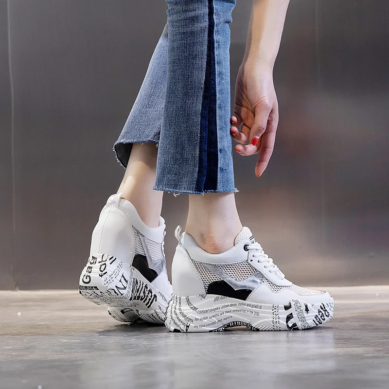 Кроссовки женские массивные повседневная обувь в стиле пэчворк дышащие с