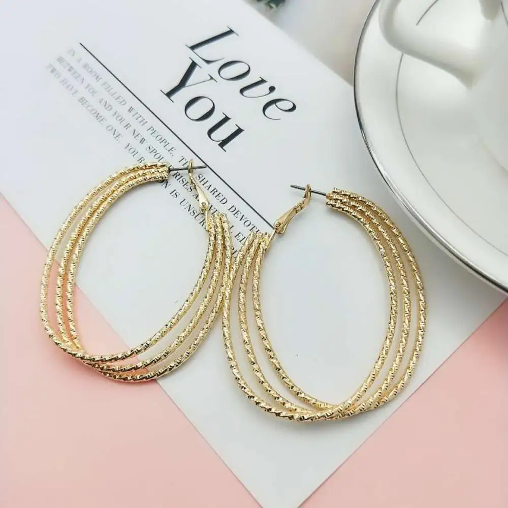 Женские серьги-кольца с золотым покрытием хорошего качества | Украшения и