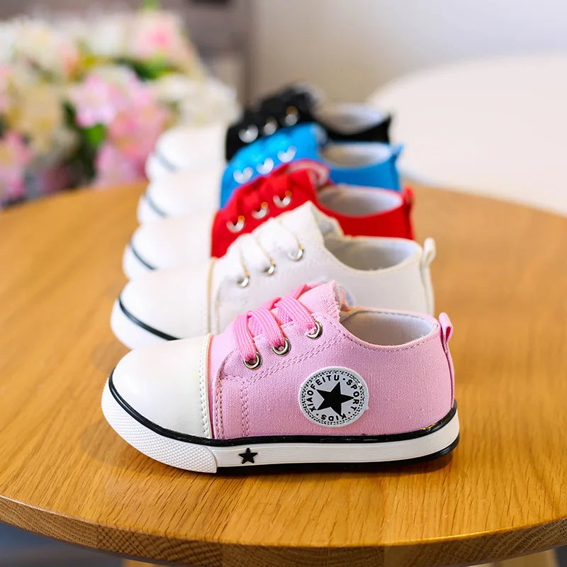 Новинка 2017 года Лидер продаж детская обувь ярких цветов классическая модная