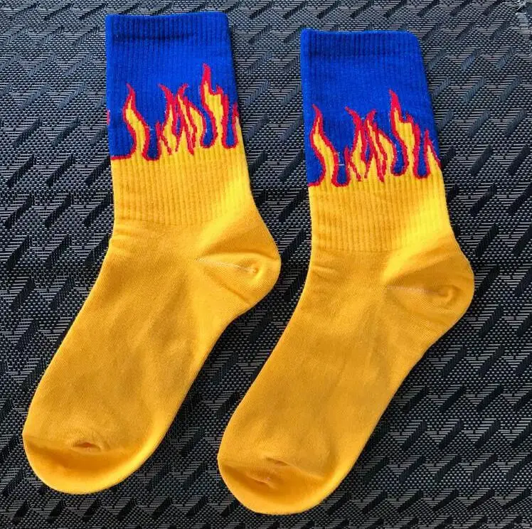 Модные уличные носки в стиле fire woman забавные с пламенем скейтборд узором унисекс