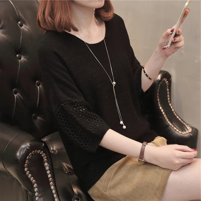 spring and summer new sweater Round neck five-point sleeve Leisure femal hollow thin shirt loose lantern ZX066 | Женская одежда