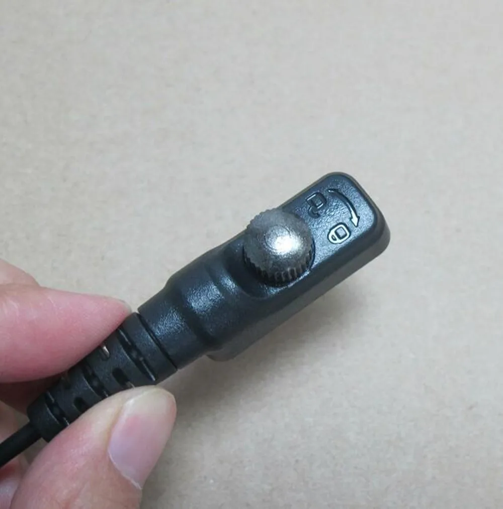 

oppxun Curve black walkie-talkie headphones for HYT PD700 PD780 PT580 PT580H PD782 PD782G PD785 radios