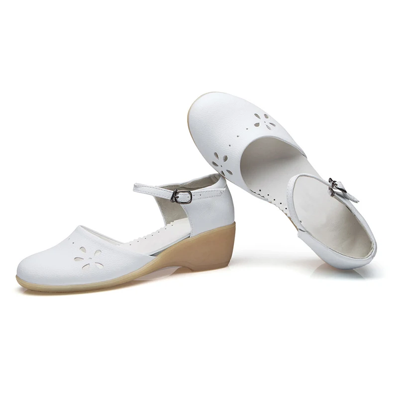 

Soft Summer High Quality White Women Nurse Doctors Wedge Sandals Hospital Medical Work Shoes Summer Garden Breathable Hole Shoes
