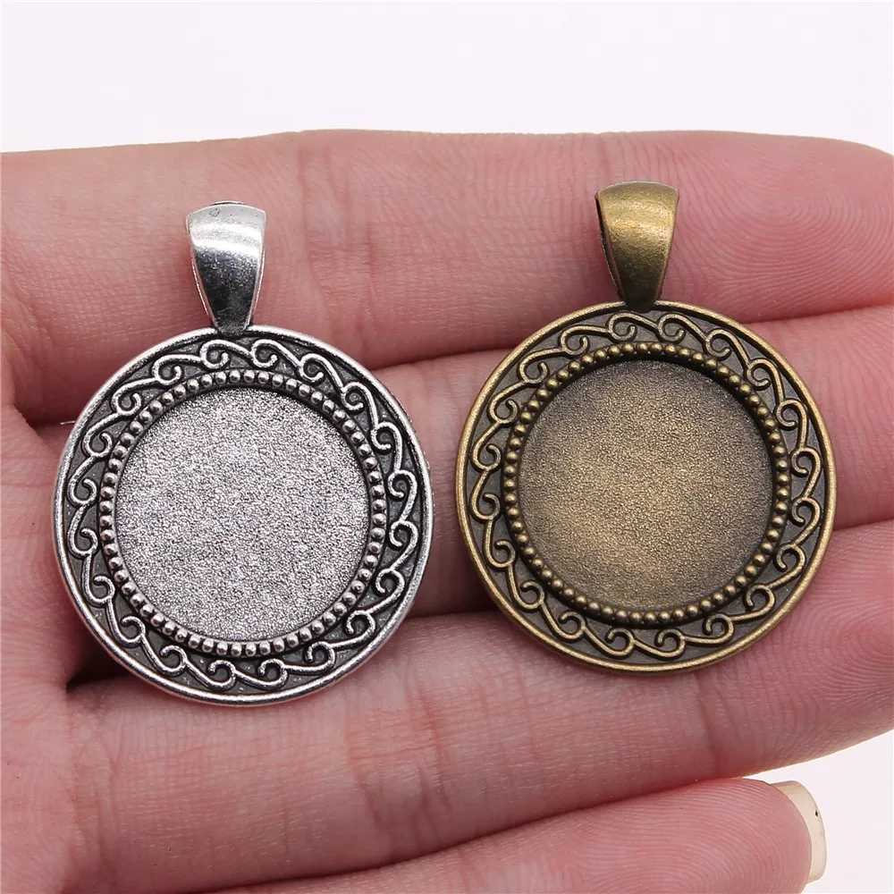 

WYSIWYG 5pcs 18mm Inner Size Antique Bronze Antique Silver Color Zinc Alloy Cameo Cabochon Base Setting For Jewelry Making