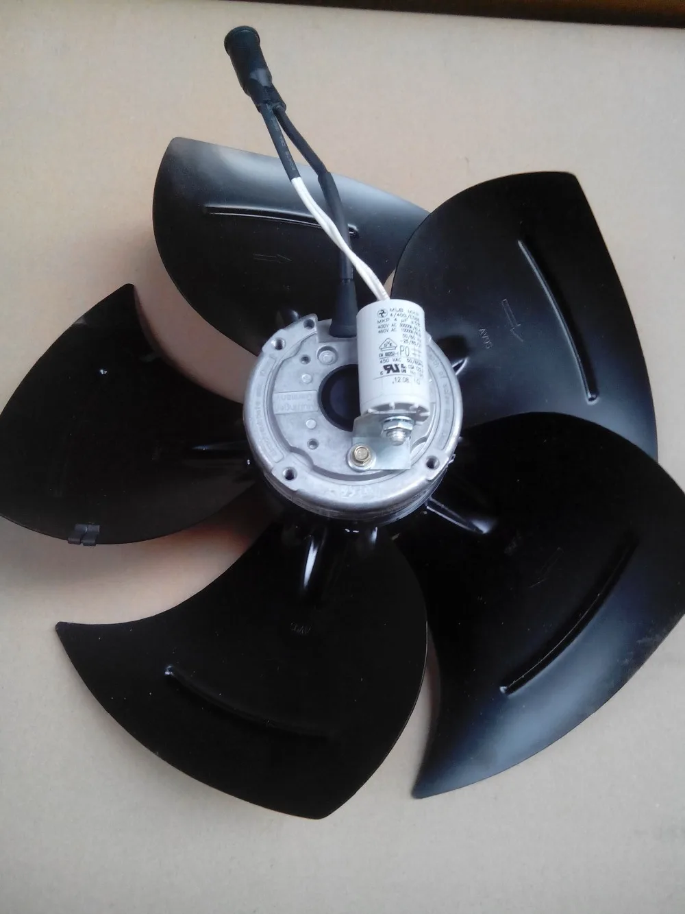 A4E350 AP06 30/A01 ebmpapst 230V 350 мм внешний роторный охлаждающий вентилятор необходимо