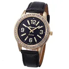 Часы наручные женские кварцевые с круглым циферблатом и кожаным ремешком