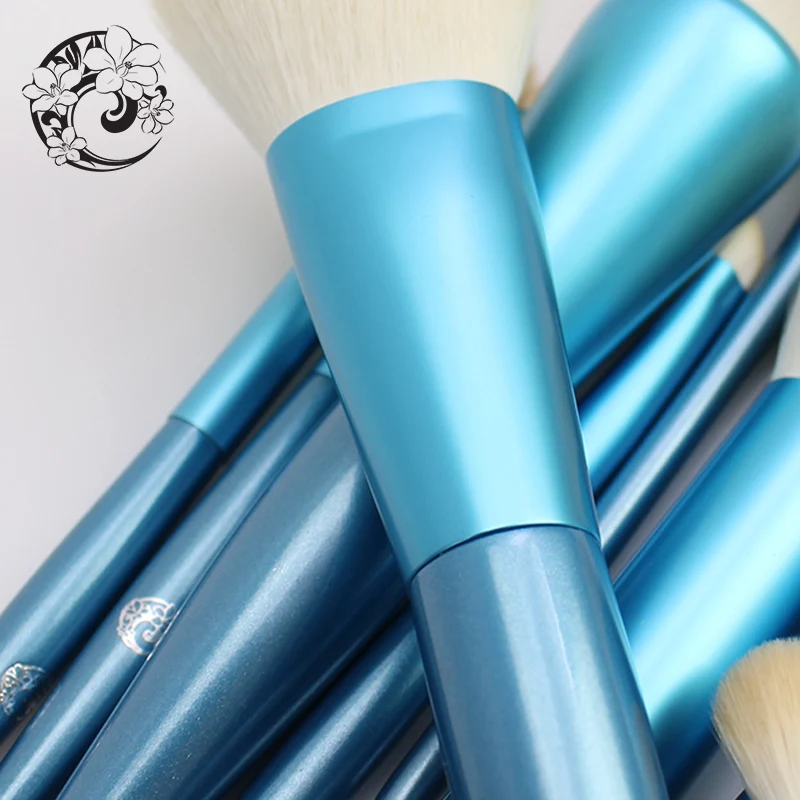 Набор кистей для макияжа dn0 кисточки и сумочка с деревянной ручкой синтетическим