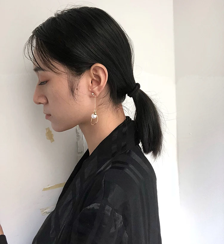 HUANZHI, винтажные серьги-капли с неровным геометрическим золотым металлическим круглым квадратным натуральным пресноводным жемчугом для женщин и девушек, вечерние