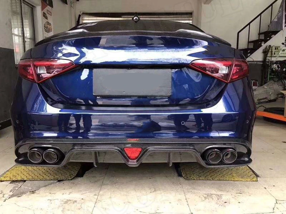Углеродного волокна рассеиватель задней губы спойлер с лампой для Alfa Romeo Giulia Седан 4 двери стайлинга автомобилей