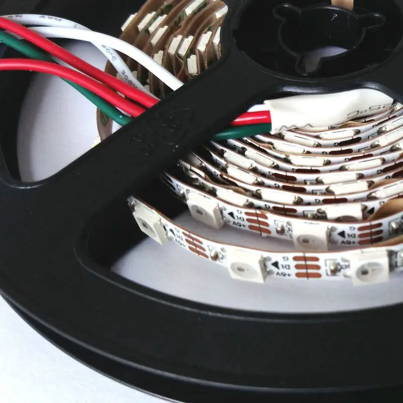 Гибкая ленсветильник SK6812IC SMD5050 3 м 180 светодиодов 60 светодиодов/м индивидуально
