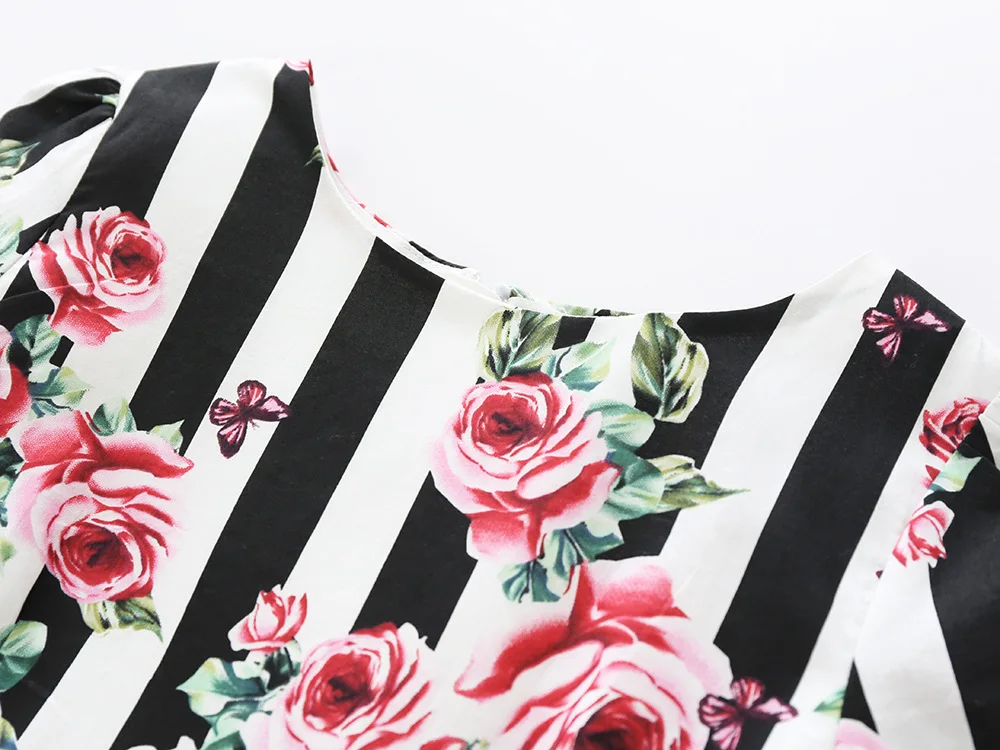 Летнее платье с цветочным принтом для девочек А-силуэта маленьких на вечеринку