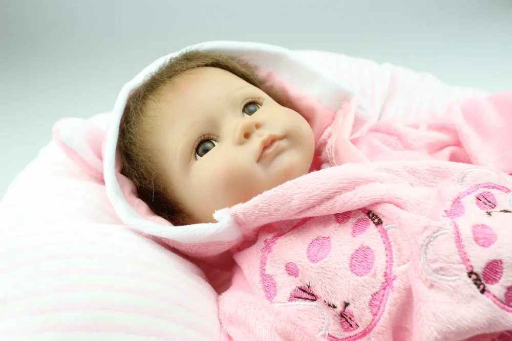 Продам реборна. Кукла реборн Фанни. Реалистичные куклы младенцы. Кукла реборн ручной работы. Кукла новорожденный из мягкого материала.