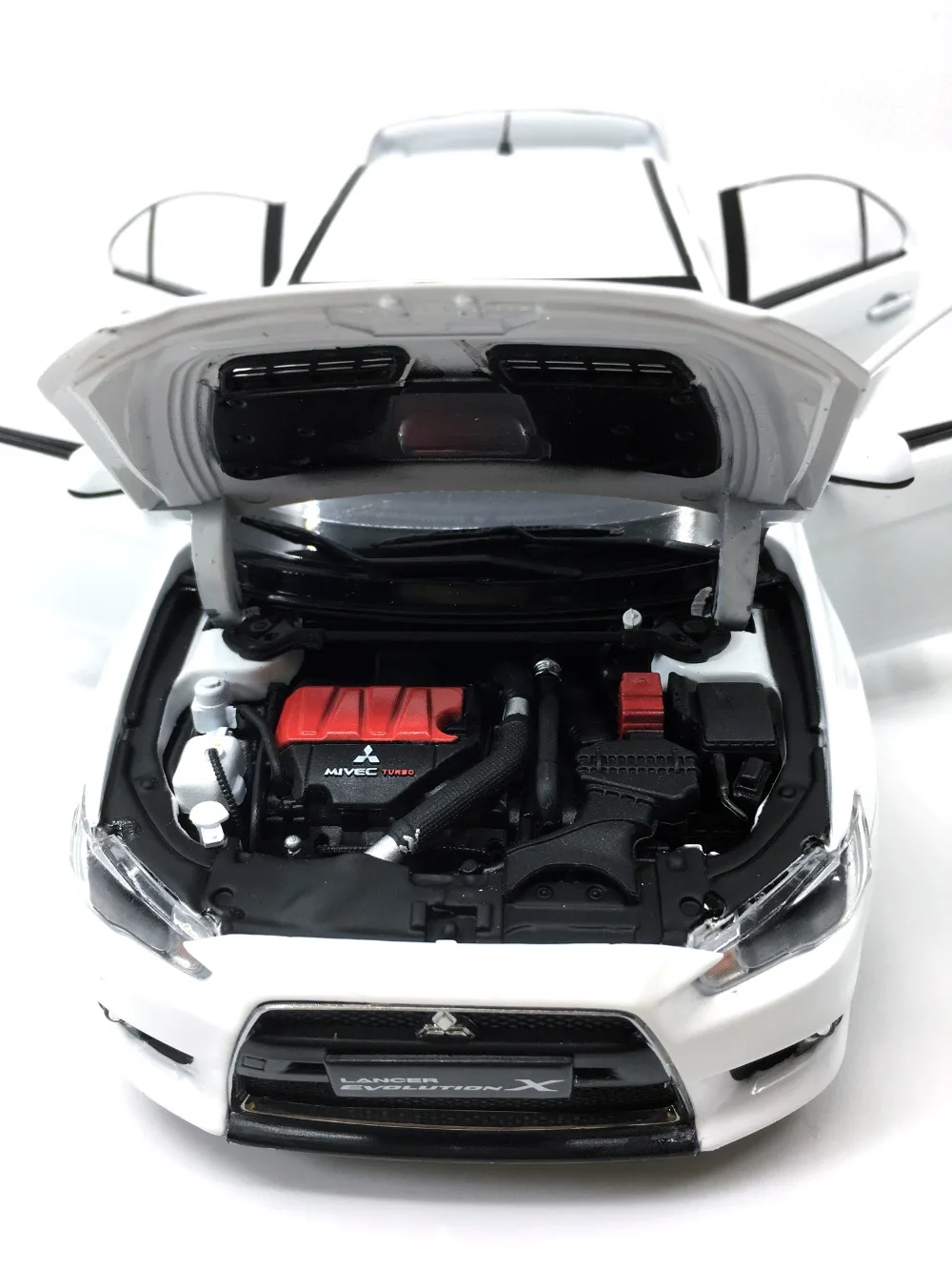 1/18 масштаб 1:18 Mitsubishi Lancer EVO X белая литая модель автомобильных дверей открытое