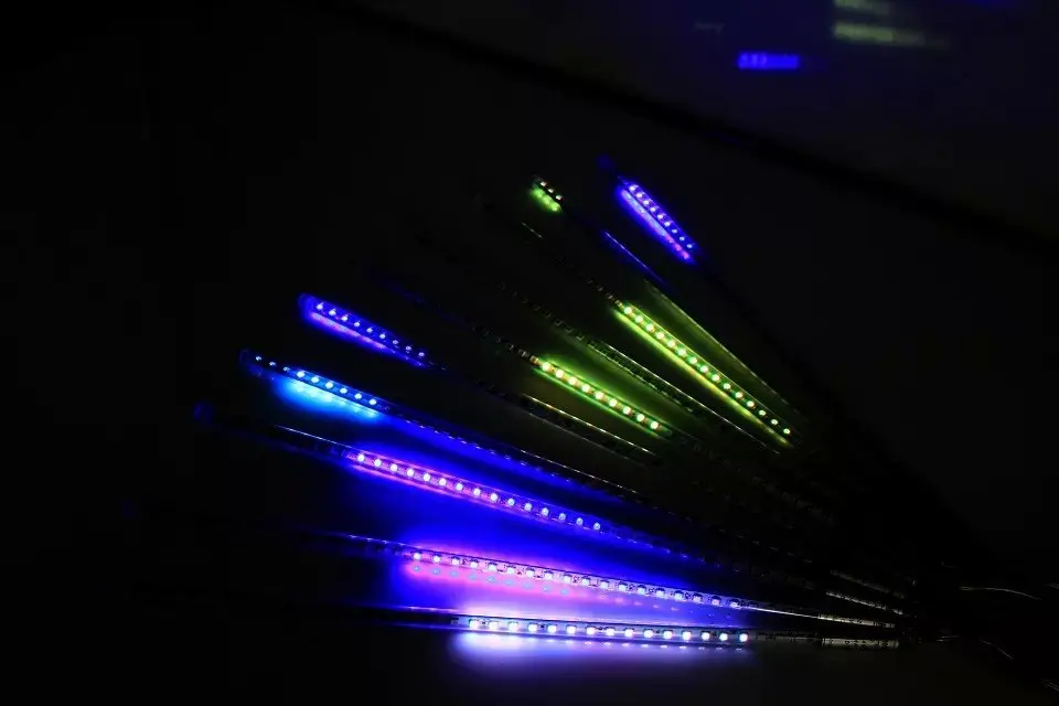 80 см в длину 5050 SMD 72 СВЕТОДИОДА/трубка Светодиодная трубка метеорита RGB цвета