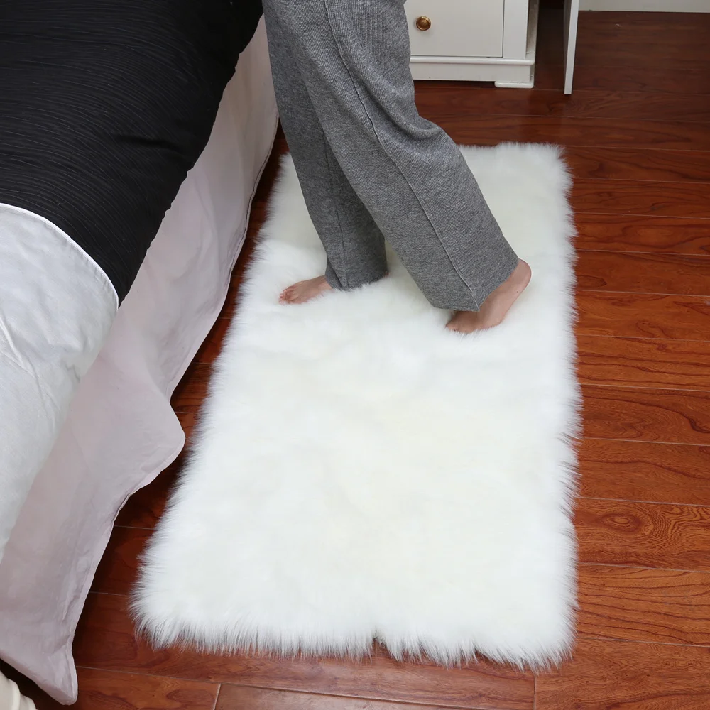 

2021Fashion Carpet Bedroom Decorating Soft Floor Carpet Warm Colorful Living Room Floor long Rugs Slip Resistant Mats