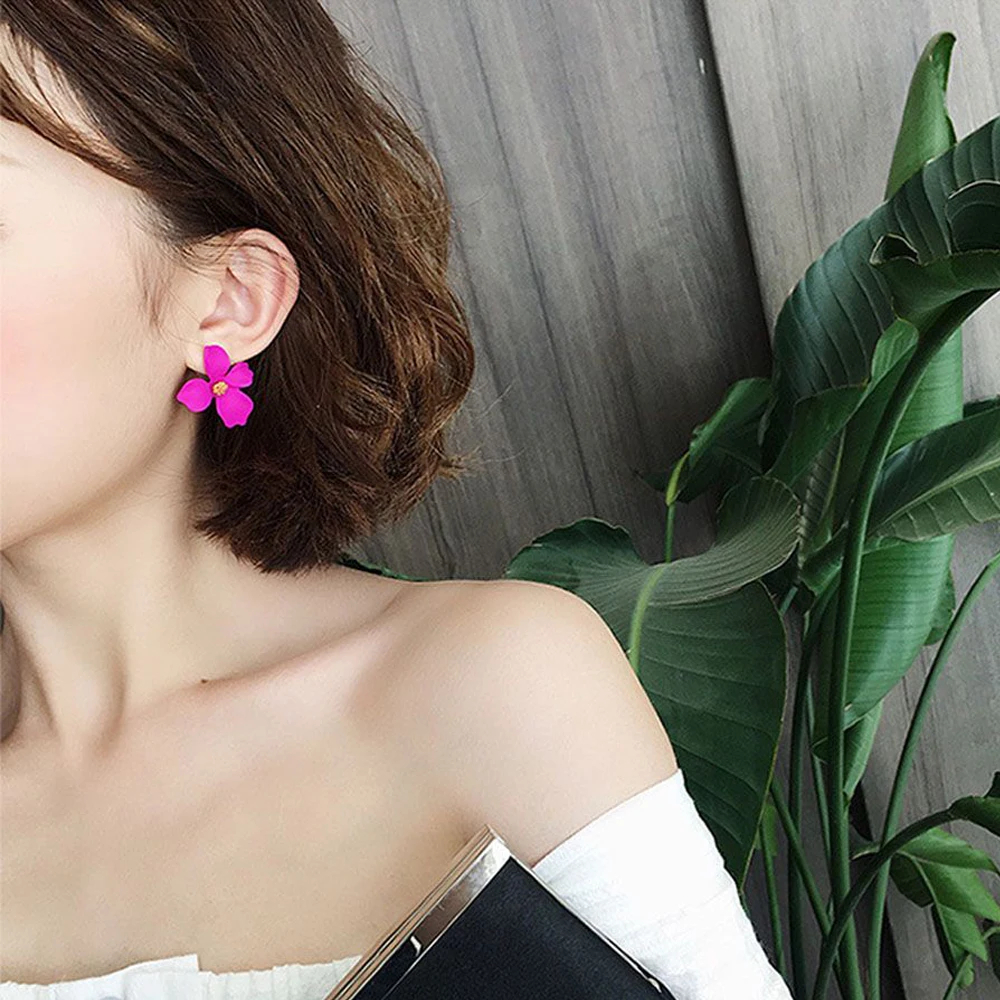 2019 Новое поступление милые растения смолы женские Гипербола серьги гвоздики