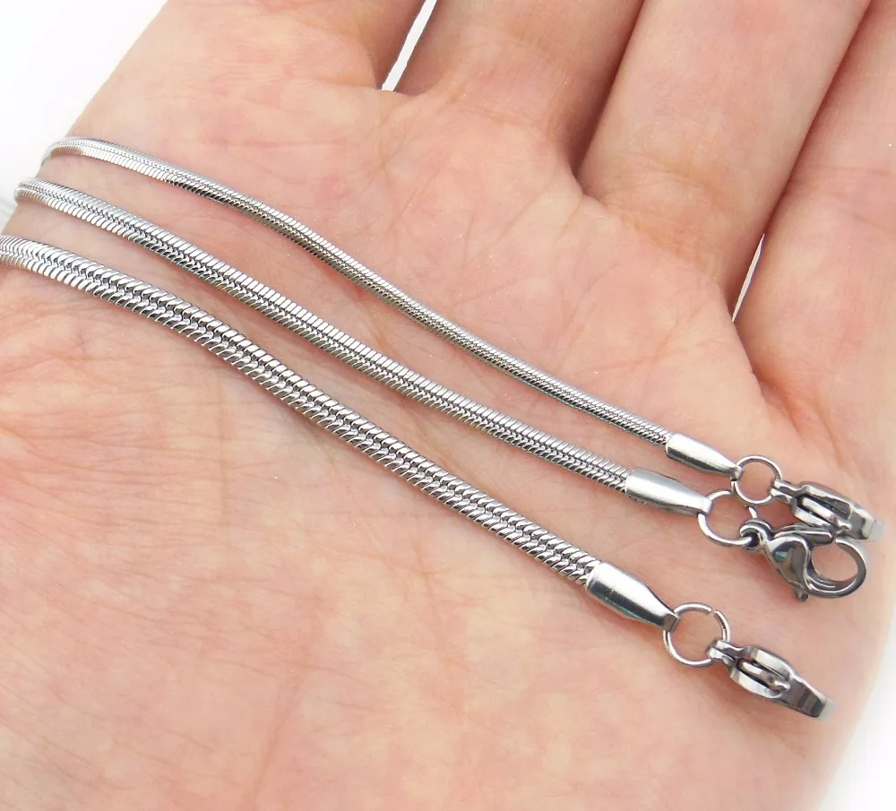 BOCAR Unisex Fashion 1.5 /2 /2.5mm Width 22'' Length Stainless Steel Flat Snake Chain Necklace Jewelry For Women Men (XL-1031) |